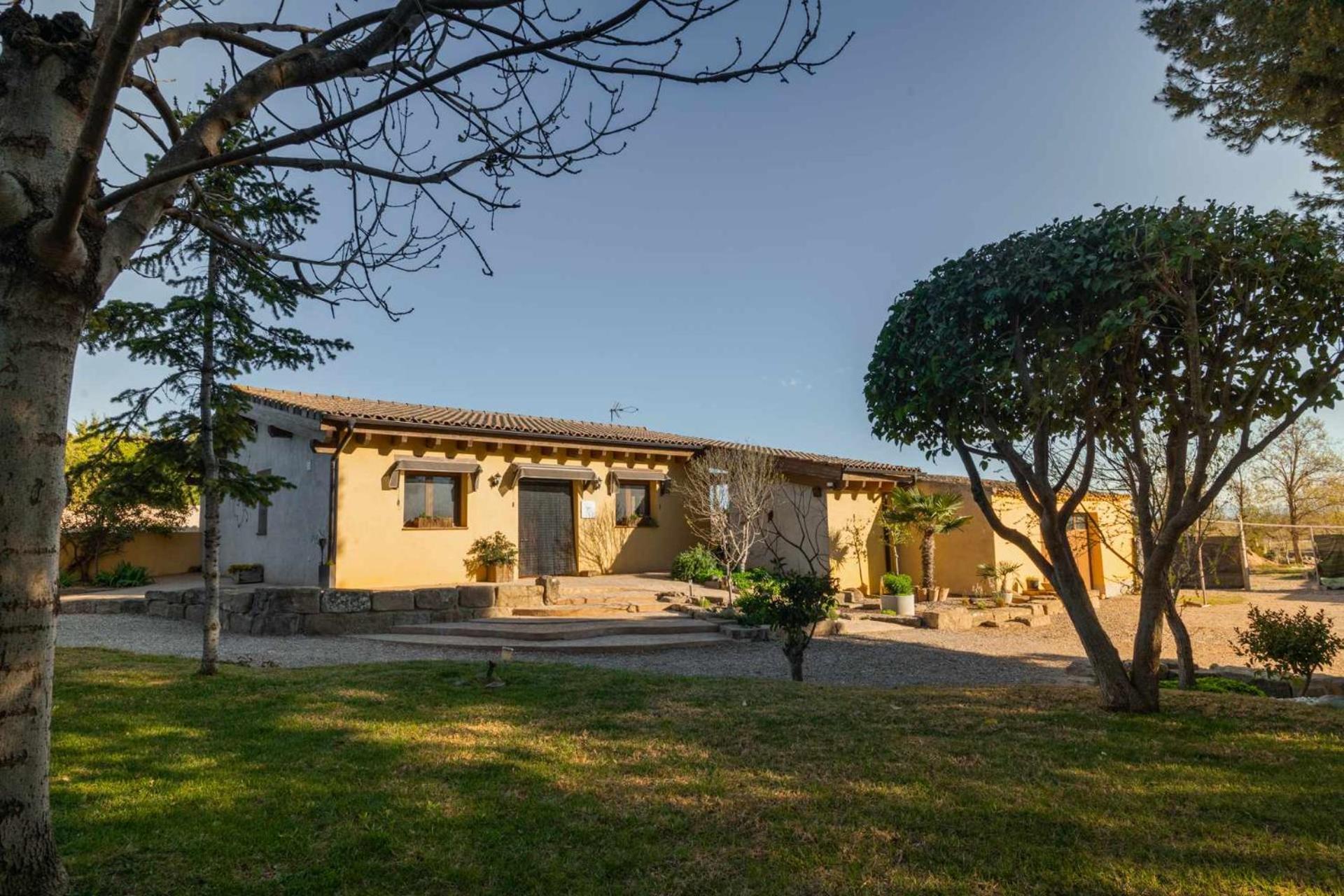 La Teuleria De Linyola Villa Exterior photo